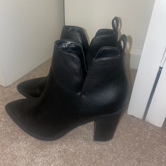 Forever 21 Faux Leather Bootie - Picture 5 of 6